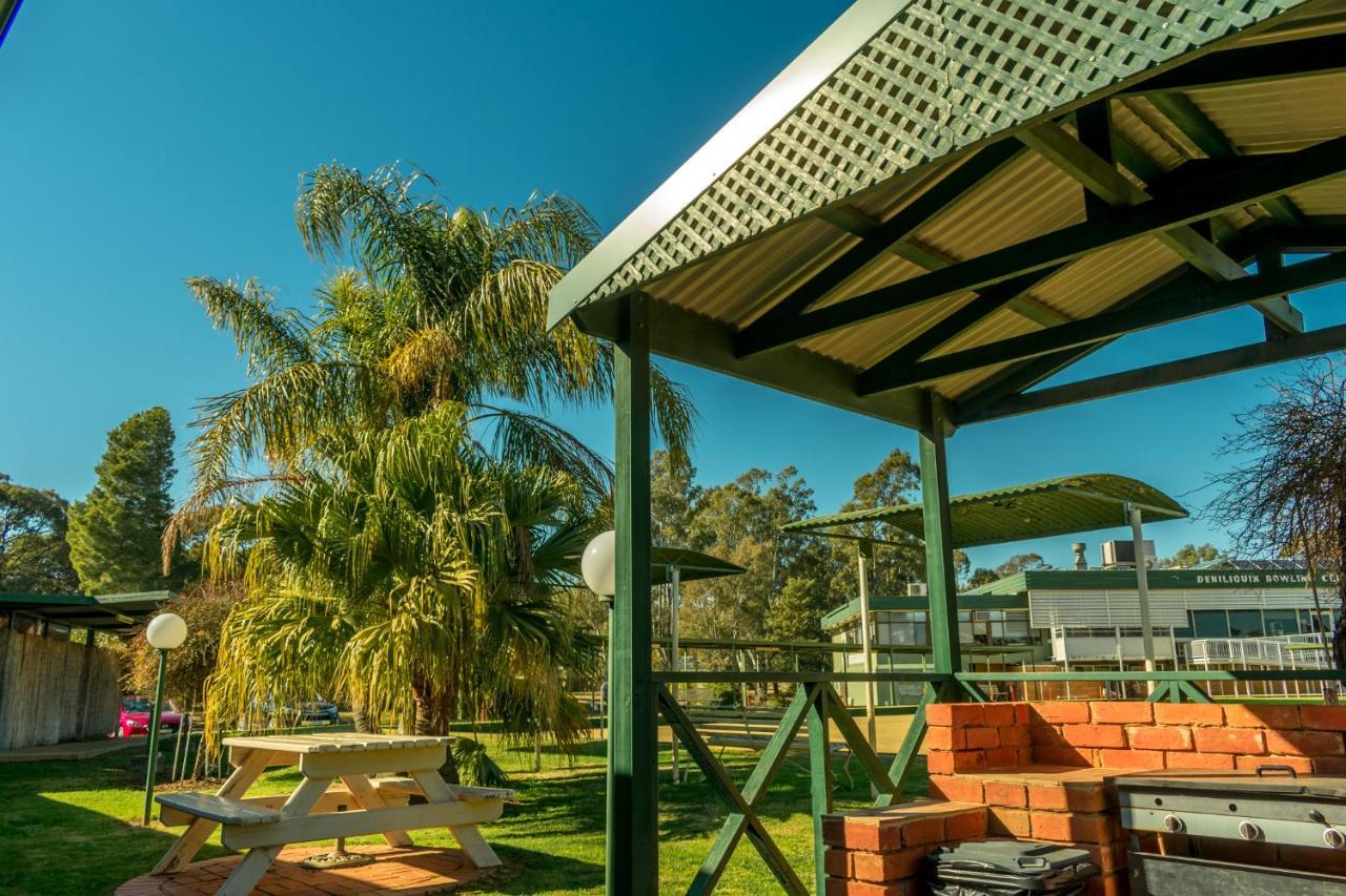 Deniliquin Country Club Motor Inn Buitenkant foto